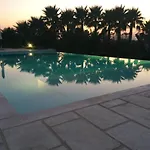 White Pool 5p - Gallipoli * ماتينو