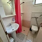 White Pool 5p - Gallipoli بيت للعطل