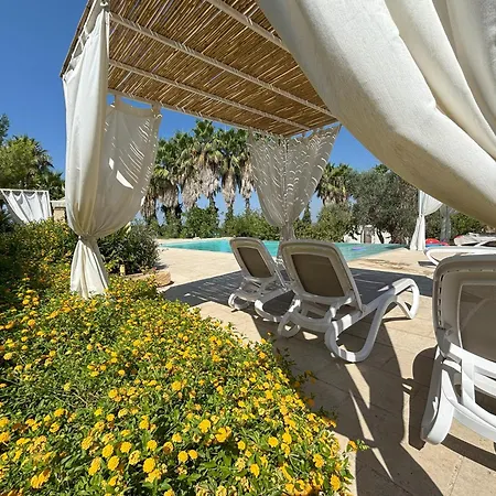 White Pool 5p - Gallipoli * ماتينو